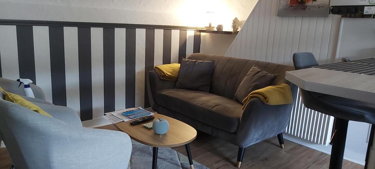 Appartement Cote Et Plage 勒特雷波尔 外观 照片